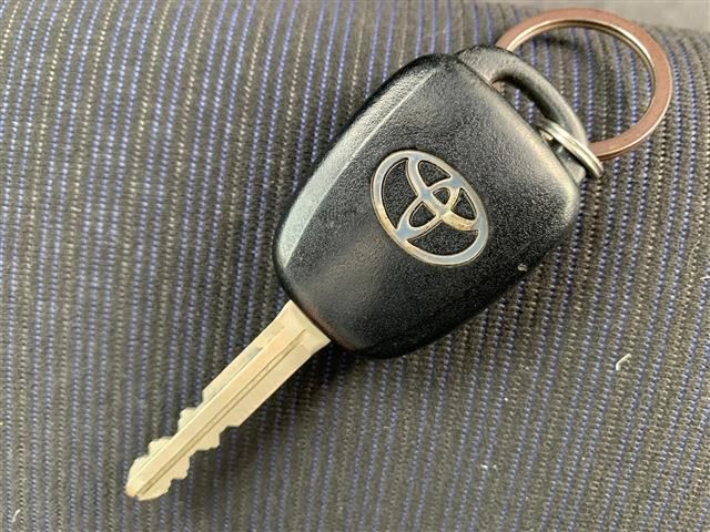 Toyota SUCCEED VAN 2017-10 194634-24