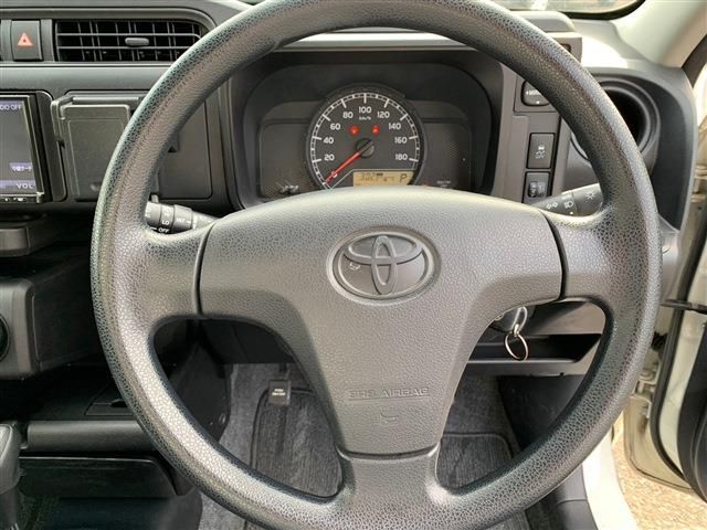 Toyota SUCCEED VAN 2017-10 194634-18