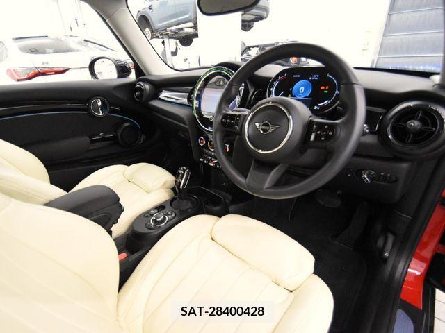 Bmw MINI 2021-08 213699-15