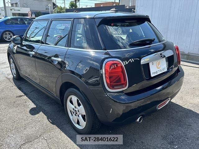 Bmw MINI 2018-10 319865-6