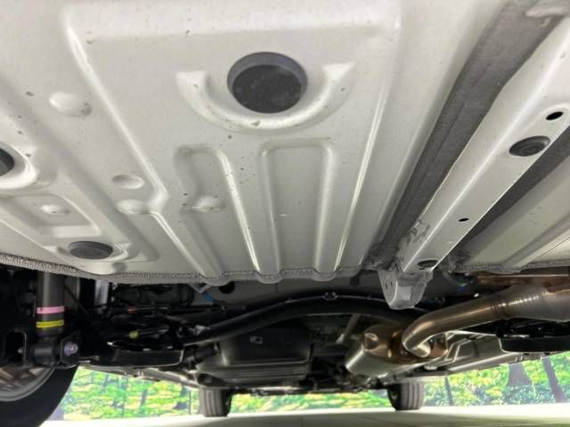 Toyota NOAH 2023-06 191778-19