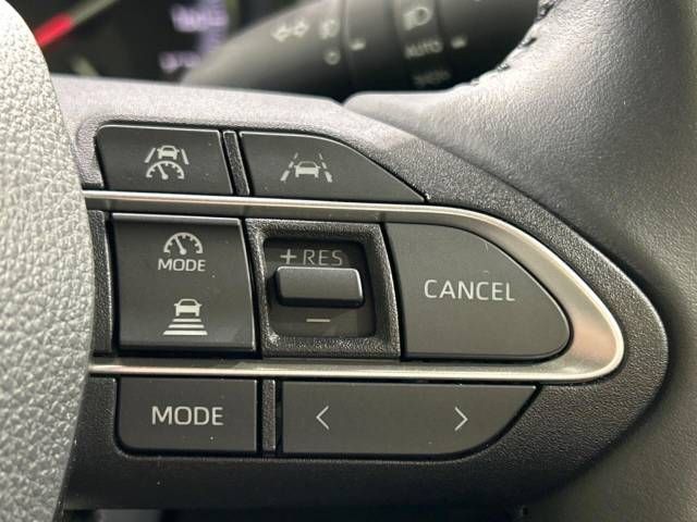 Toyota NOAH 2023-06 191778-6