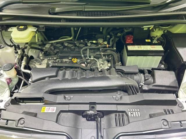 Toyota NOAH 2023-06 191778-18