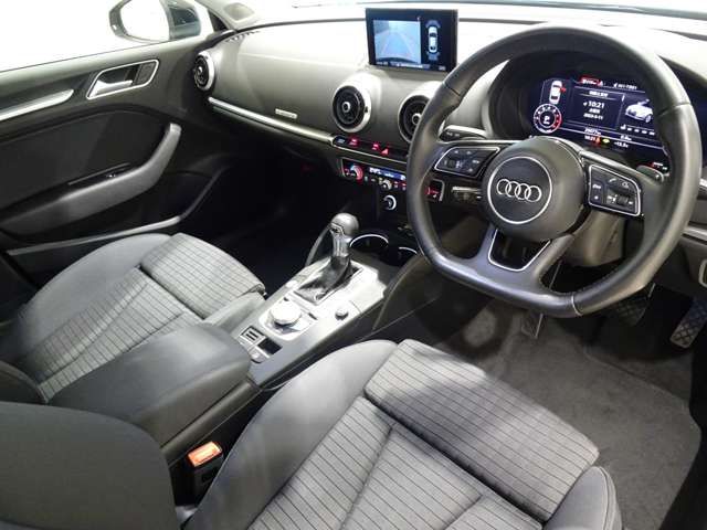 Audi A3 SEDAN 2018-03 184599-7