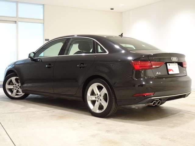 Audi A3 SEDAN 2018-03 184599-5