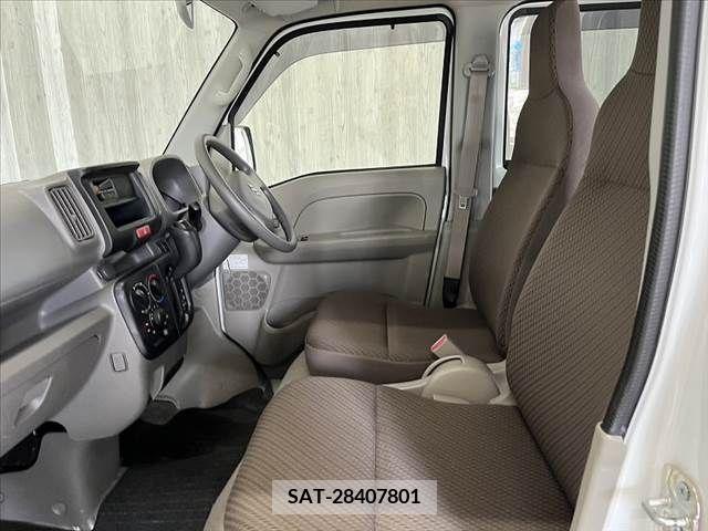 Suzuki EVERY 2017-05 269186-17