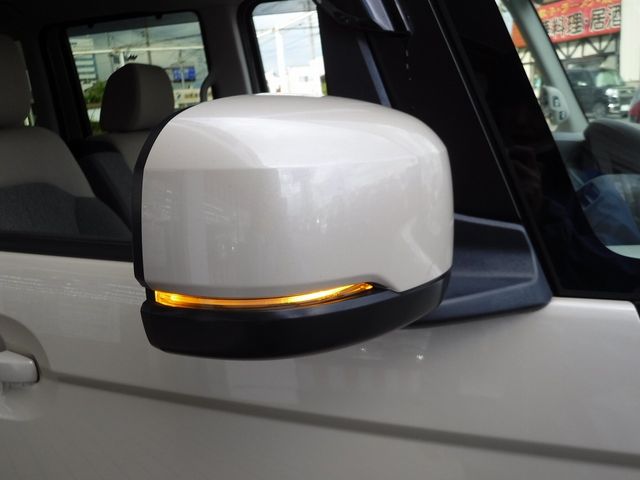 Honda N BOX 2019-02 18926-7