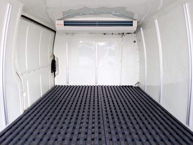 Toyota REGIUSACE VAN 2016-08 24210-25