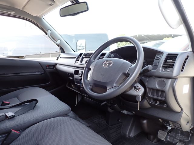 Toyota REGIUSACE VAN 2016-08 24210-14