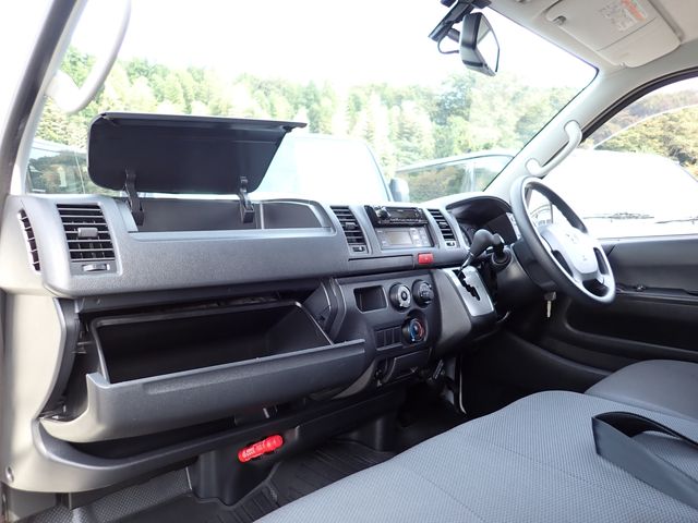 Toyota REGIUSACE VAN 2016-08 24210-19