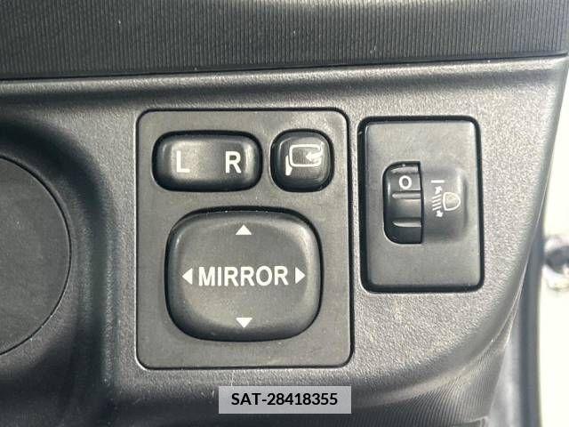 Toyota AQUA 2013-04 349882-5