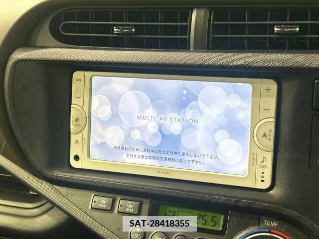 Toyota AQUA 2013-04 349882-2
