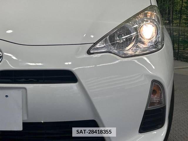 Toyota AQUA 2013-04 349882-12