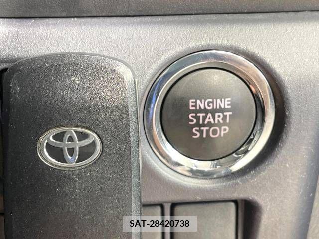 Toyota VOXY 2015-04 375497-7