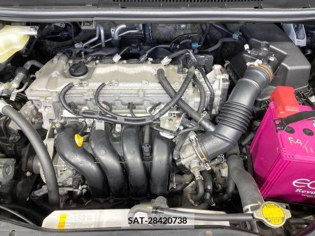 Toyota VOXY 2015-04 375497-19