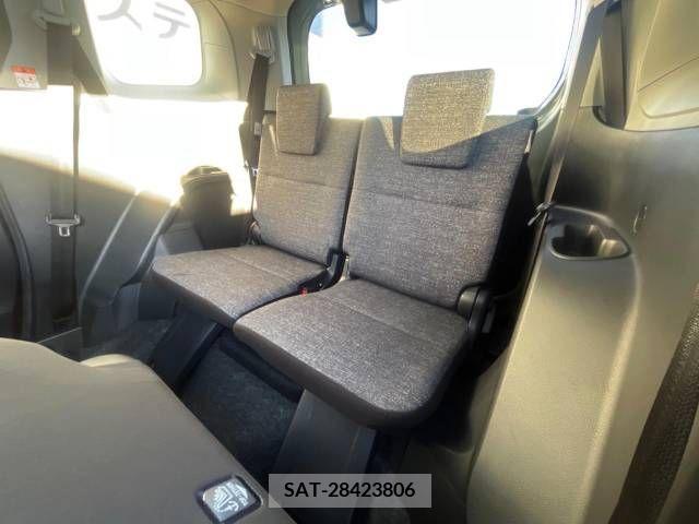 Toyota SIENTA 2023-02 368158-10
