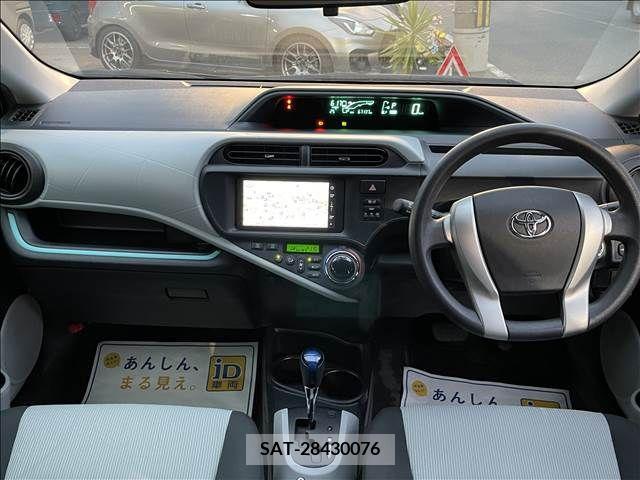 Toyota AQUA 2012-09 292323-2