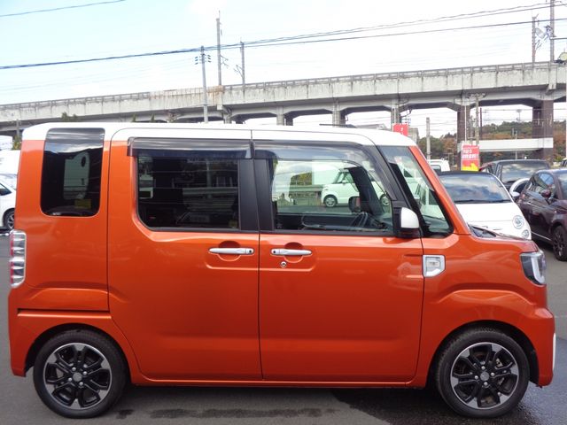 Daihatsu WAKE 2018-06 186448-6