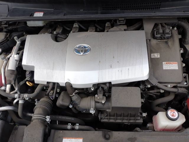 Toyota PRIUS PHV 2018-10 196167-6