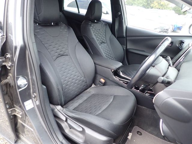 Toyota PRIUS PHV 2018-10 196167-8