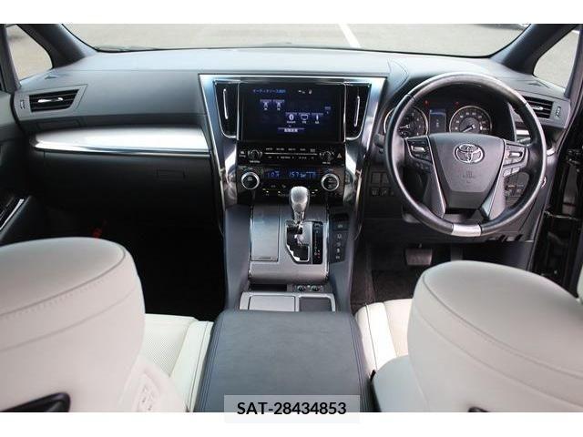 Toyota ALPHARD 2018-11 333201-16