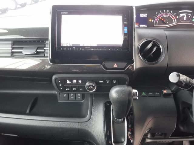 Honda N BOX CUSTOM 2019-04 188295-12