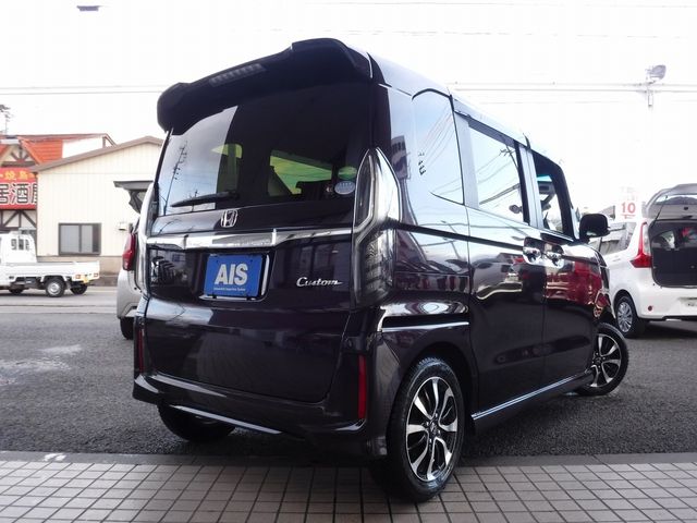 Honda N BOX CUSTOM 2019-04 188295-2