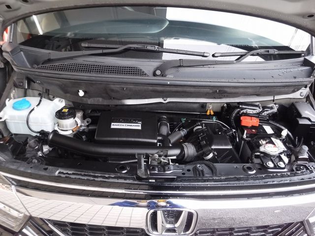 Honda N BOX CUSTOM 2019-04 188295-19