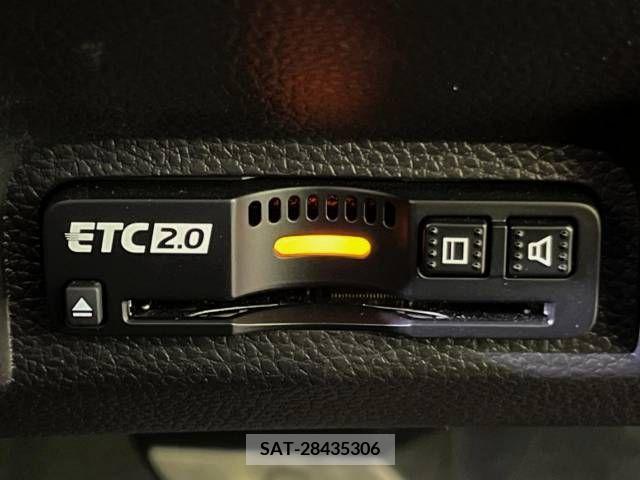Honda VEZEL 2022-11 369972-6