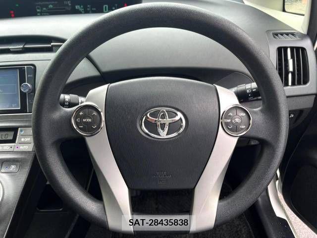 Toyota PRIUS 2013-07 385840-10