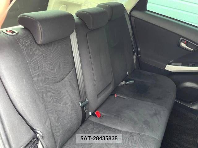 Toyota PRIUS 2013-07 385840-8