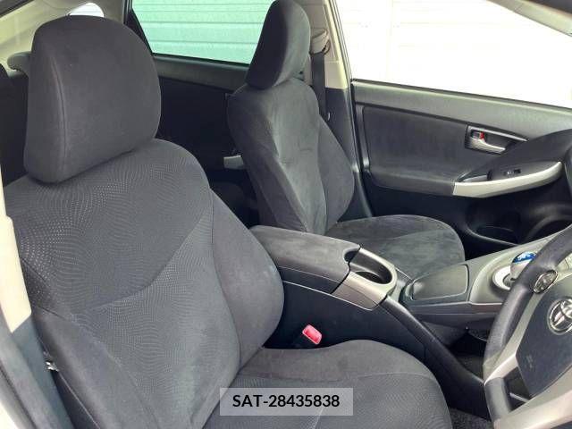 Toyota PRIUS 2013-07 385840-7