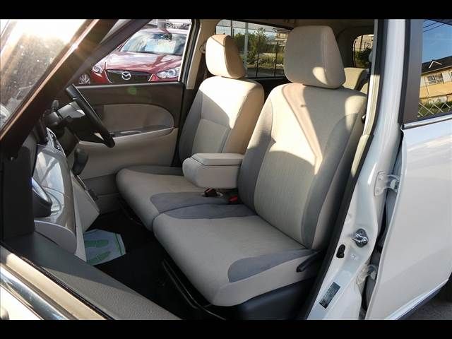 Daihatsu CAST 2016-05 189299-9