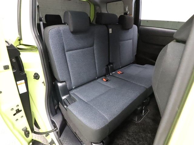 Toyota SIENTA 2015-12 6725-4