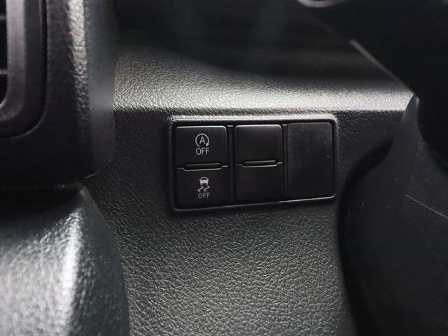Toyota SIENTA 2015-12 6725-12