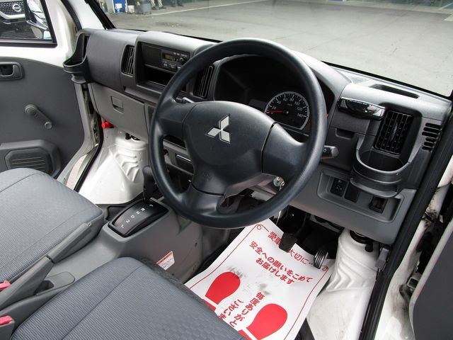 Mitsubishi MINICAB VAN 2014-02 2693-6