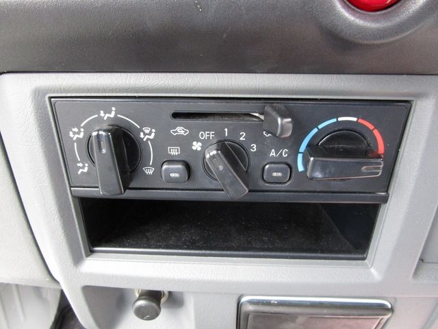 Mitsubishi MINICAB VAN 2014-02 2693-10