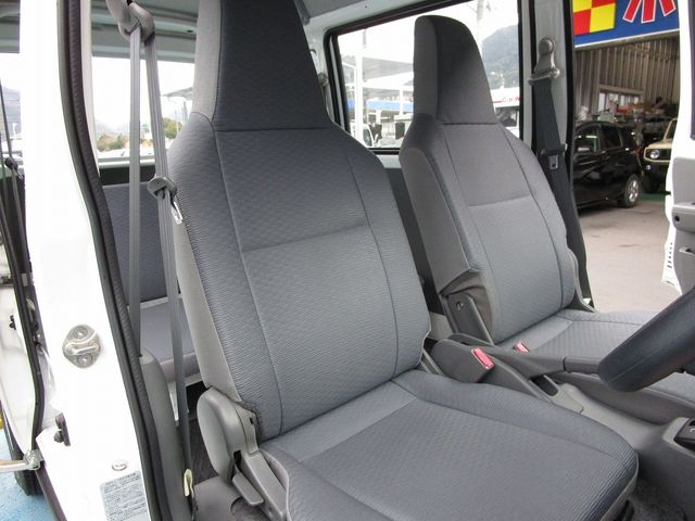 Mitsubishi MINICAB VAN 2014-02 2693-7