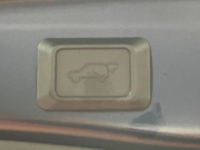Toyota RAV4 2020-02 181523-7