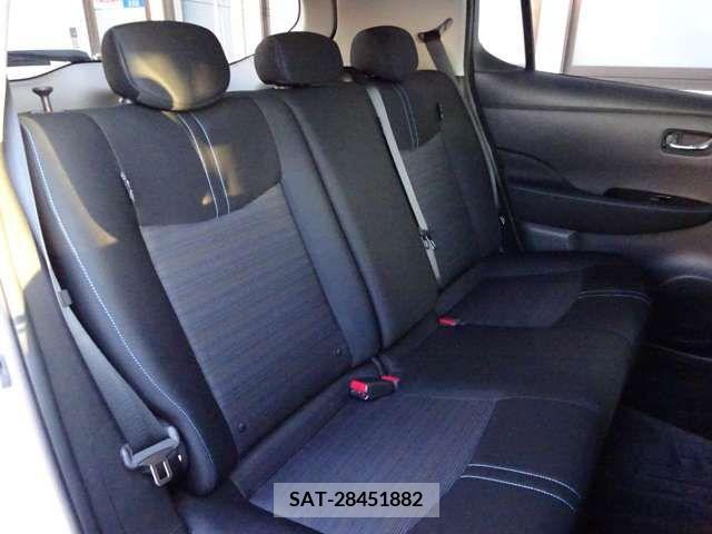 Nissan LEAF 2018-01 230455-8