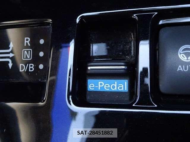 Nissan LEAF 2018-01 230455-18