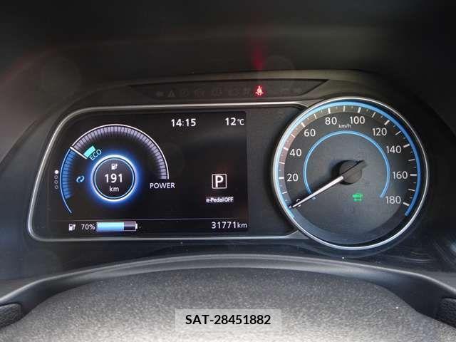 Nissan LEAF 2018-01 230455-17