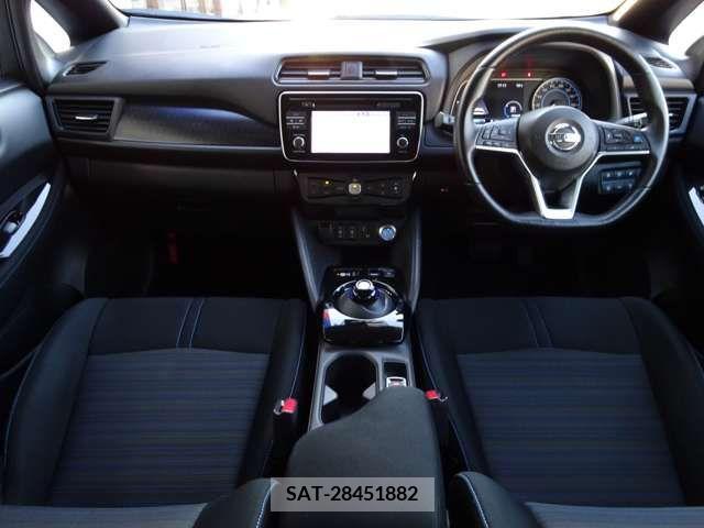 Nissan LEAF 2018-01 230455-3