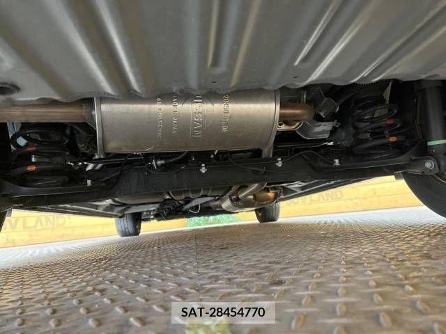 Nissan SERENA 2019-02 216966-18