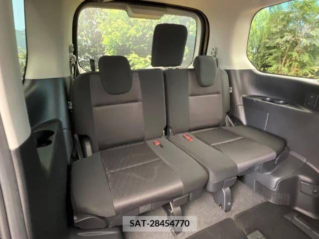 Nissan SERENA 2019-02 216966-10