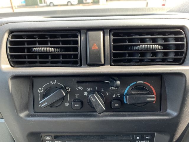 Nissan CLIPPER RIO 2008-08 12428-16