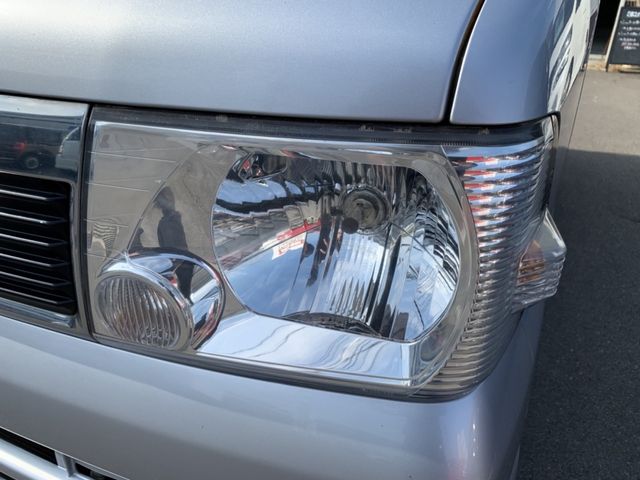 Nissan CLIPPER RIO 2008-08 12428-25
