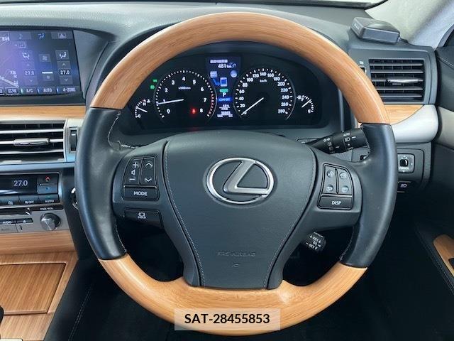 Lexus LS 2015-03 326636-8
