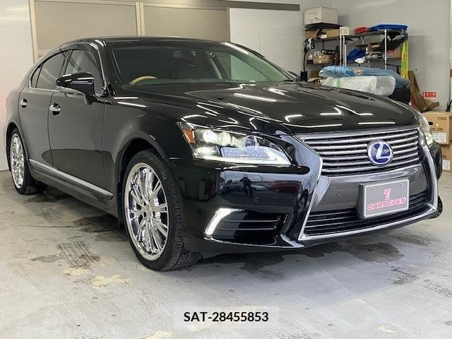 Lexus LS 2015-03 326636-1