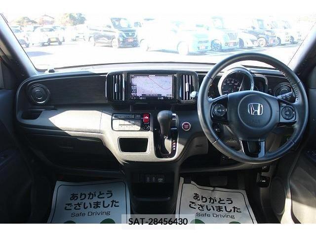 Honda N-ONE 2018-04 208807-12